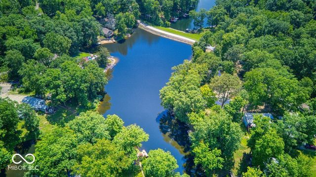 8681 S Kinman Drive, Nineveh, IN 46164