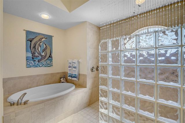 4350 NATALE DRIVE, Venice, FL 34293