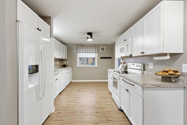 617 W Seymour STREET, Appleton, WI 54915