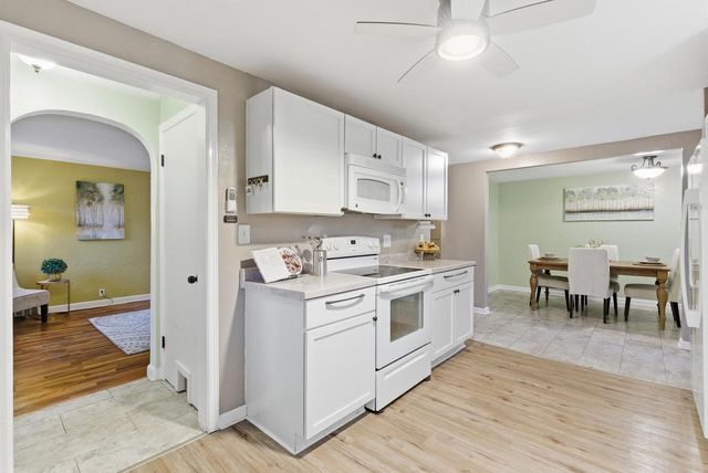 617 W Seymour STREET, Appleton, WI 54915