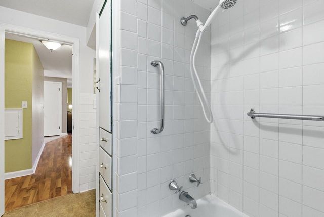 617 W Seymour STREET, Appleton, WI 54915