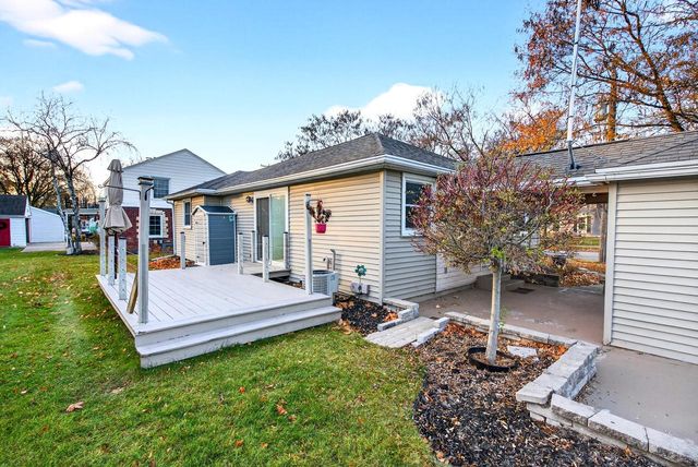 617 W Seymour STREET, Appleton, WI 54915