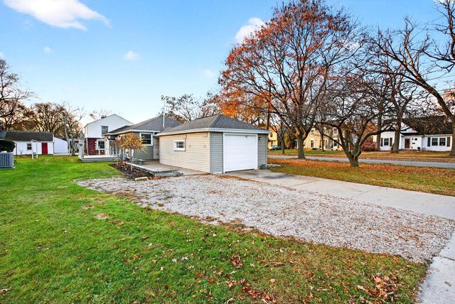 617 W Seymour STREET, Appleton, WI 54915