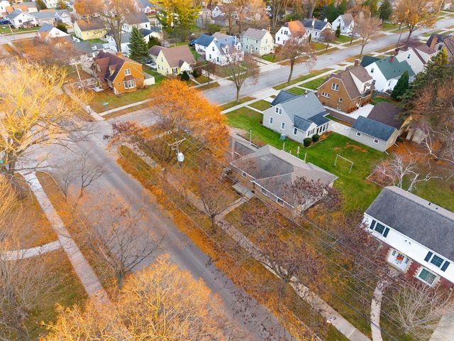 617 W Seymour STREET, Appleton, WI 54915