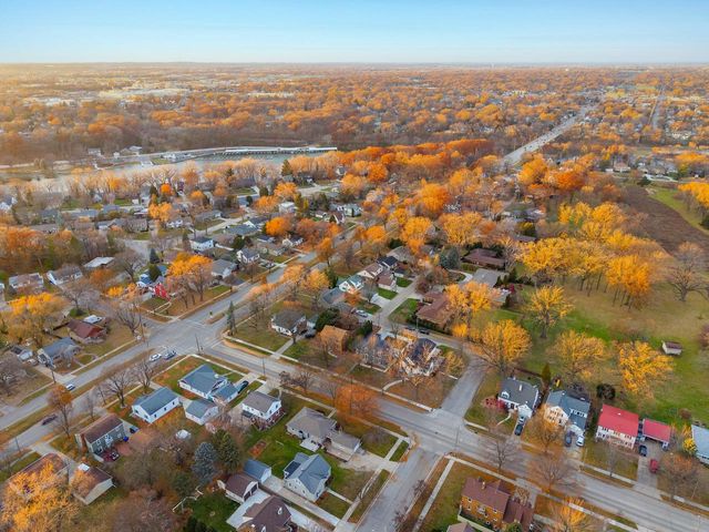 617 W Seymour STREET, Appleton, WI 54915