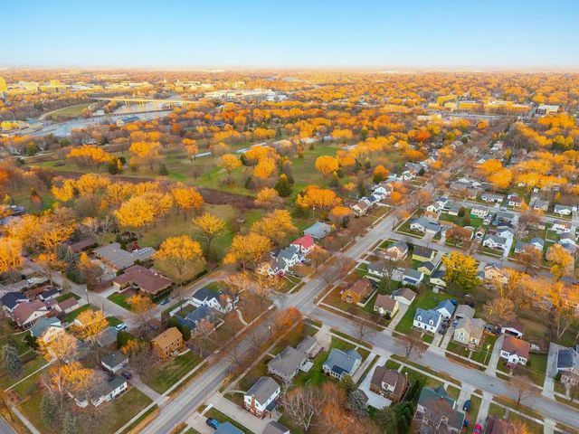 617 W Seymour STREET, Appleton, WI 54915