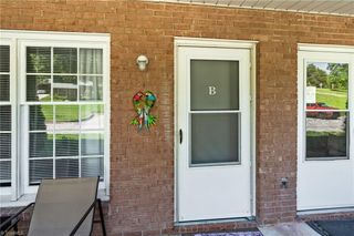 1107 Robin Hood Road B, High Point, NC 27262
