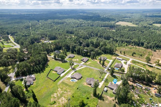 34 Higgins Cutoff Rd, Sumrall, MS 39482