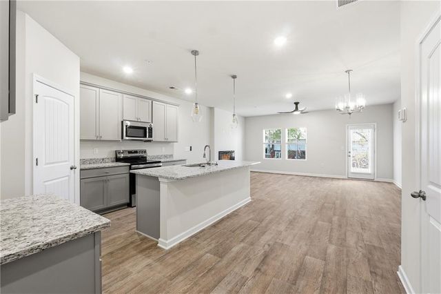 8363 Columbia Court LOT 14, Palmetto, GA 30268