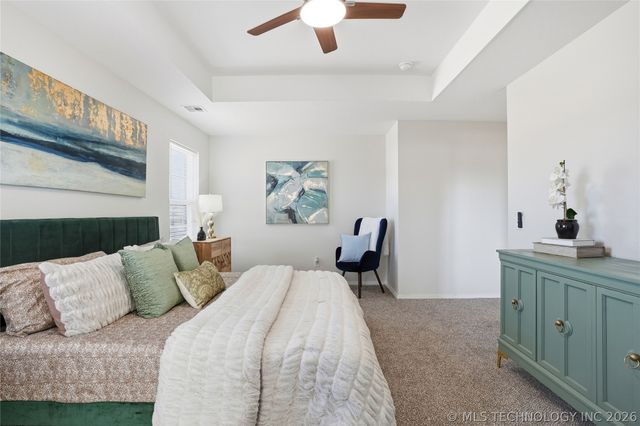 6 E Fairlane Drive, Sapulpa, OK 74066