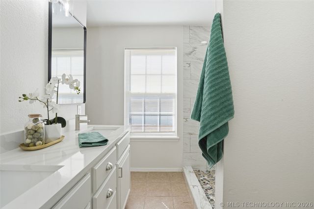 6 E Fairlane Drive, Sapulpa, OK 74066