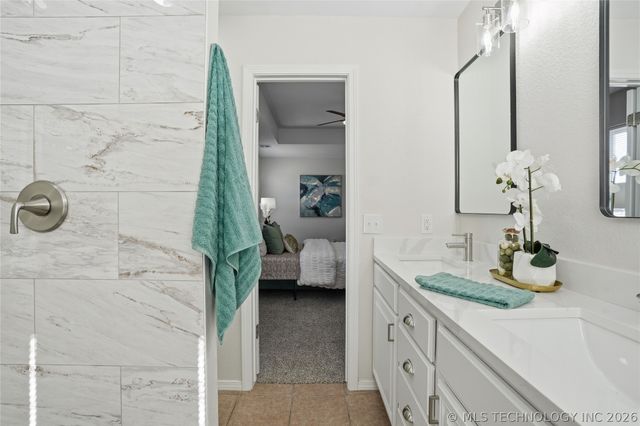 6 E Fairlane Drive, Sapulpa, OK 74066