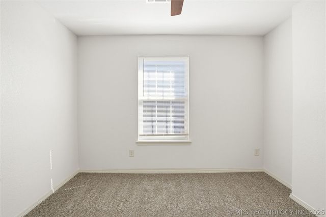 6 E Fairlane Drive, Sapulpa, OK 74066