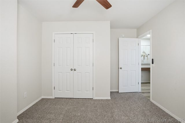 6 E Fairlane Drive, Sapulpa, OK 74066