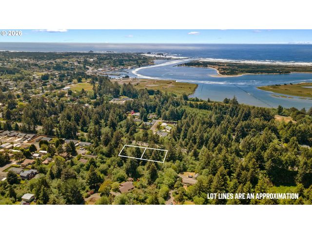 705 OHIO Ave Ne, Bandon, OR 97411