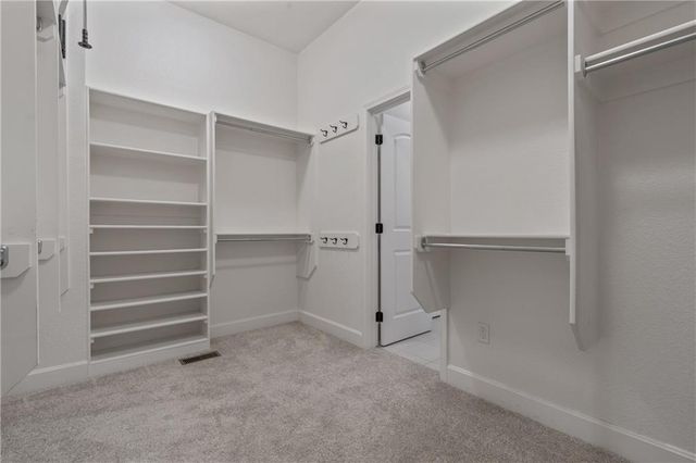 2203 W 132nd Street, Leawood, KS 66209