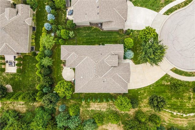 2203 W 132nd Street, Leawood, KS 66209