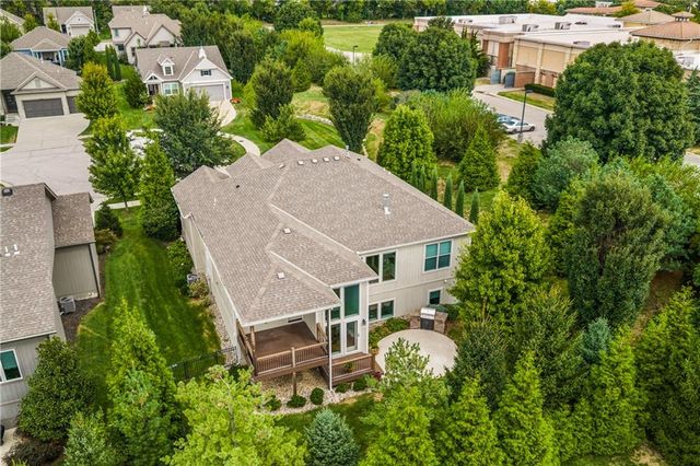2203 W 132nd Street, Leawood, KS 66209