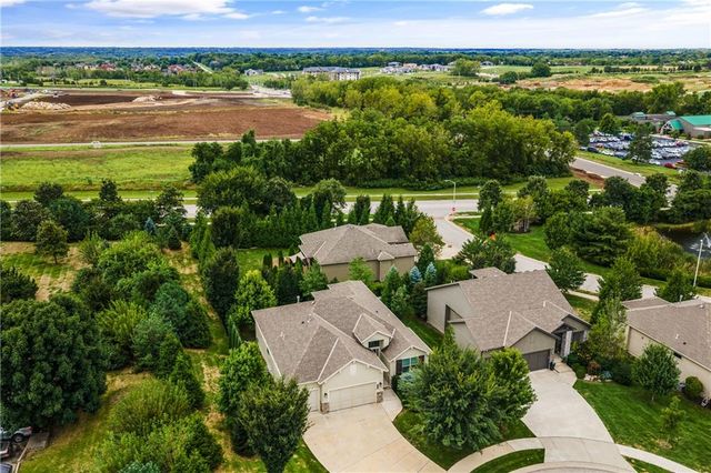 2203 W 132nd Street, Leawood, KS 66209