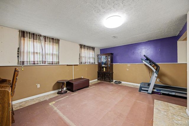 1371 Summe Drive, Mt Healthy, OH 45231