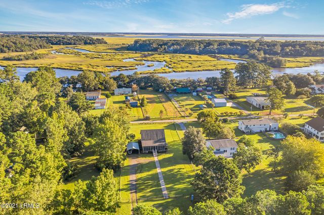 189 Deloss Point Road, Ridgeland, SC 29936