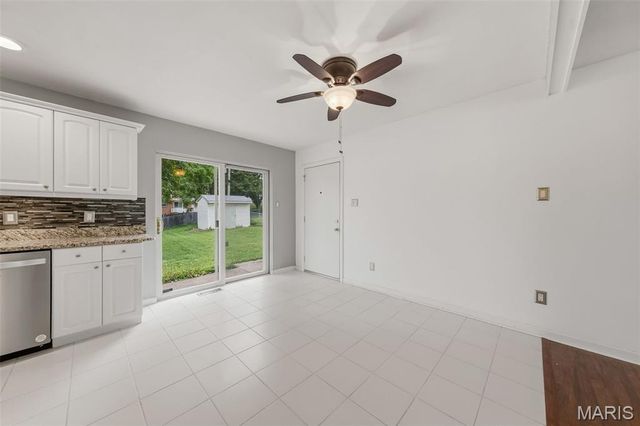 3350 Greenbridge Drive, Bridgeton, MO 63044