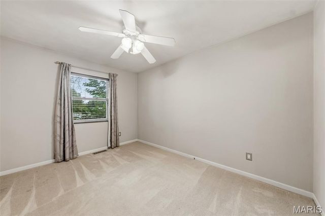 3350 Greenbridge Drive, Bridgeton, MO 63044