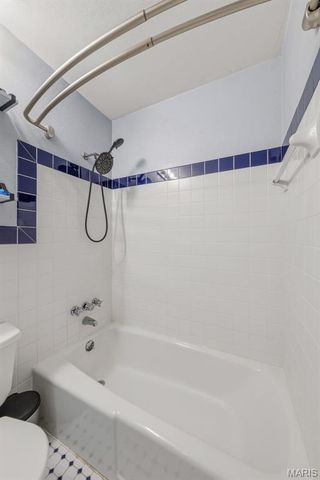3350 Greenbridge Drive, Bridgeton, MO 63044