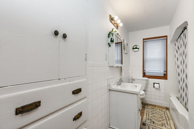 820 Lincoln Highway, Rochelle, IL 61068