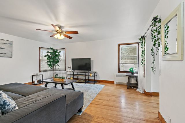 820 Lincoln Highway, Rochelle, IL 61068