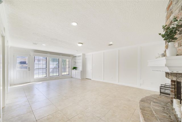 18318 Ella Boulevard, Spring, TX 77388
