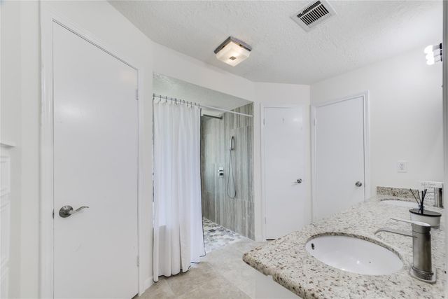 18318 Ella Boulevard, Spring, TX 77388