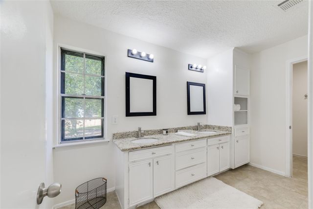 18318 Ella Boulevard, Spring, TX 77388