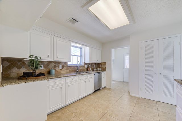 18318 Ella Boulevard, Spring, TX 77388
