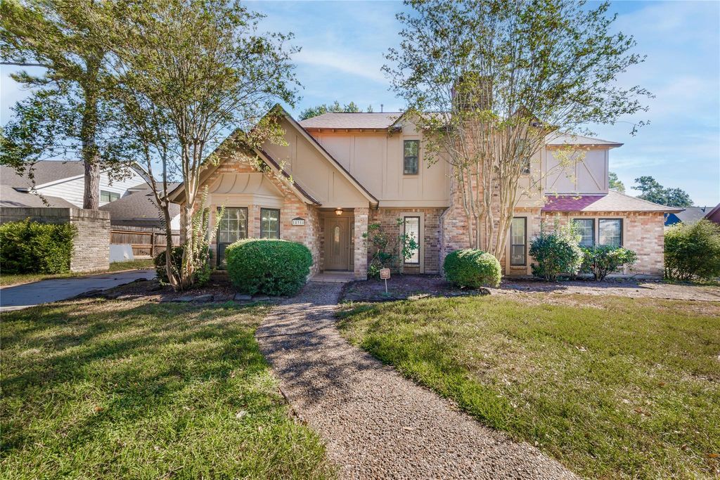 18318 Ella Boulevard, Spring, TX 77388