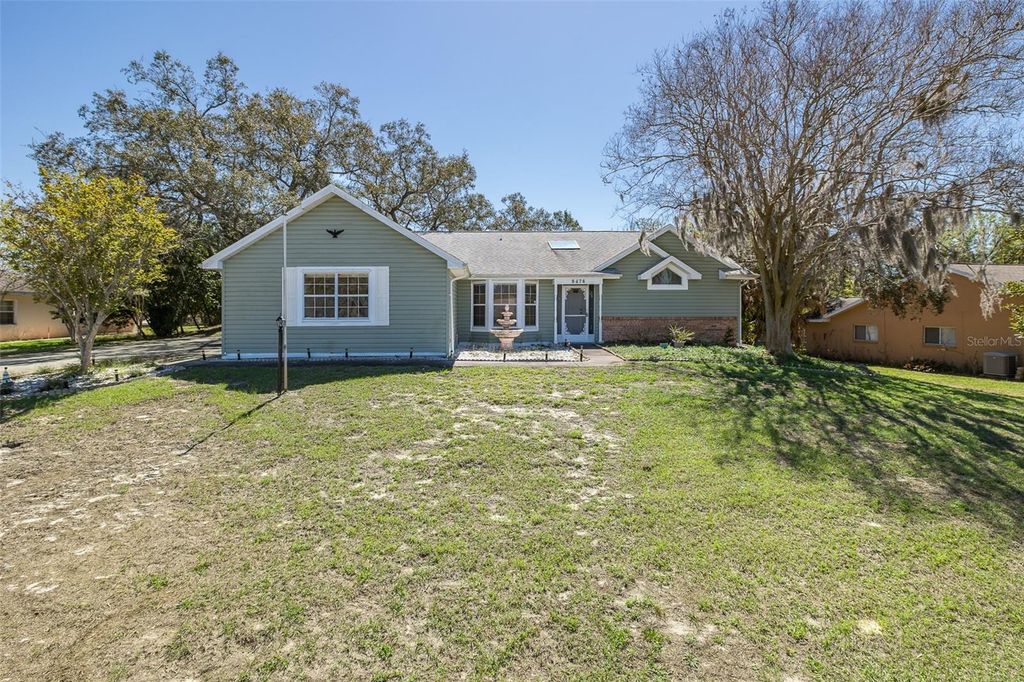 Image 5 of property listing at 9474 DUNKIRK ROAD, Spring Hill, FL 34608