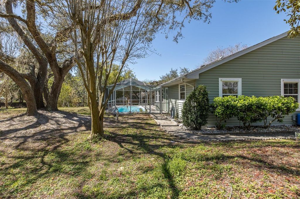 Image 46 of property listing at 9474 DUNKIRK ROAD, Spring Hill, FL 34608