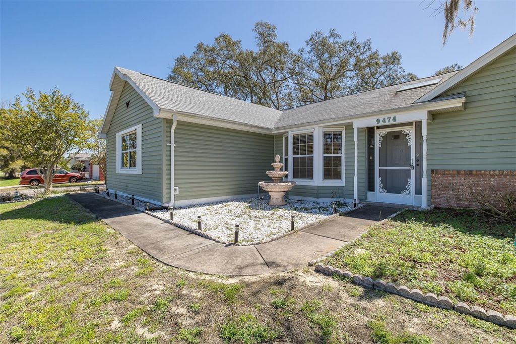 Image 9 of property listing at 9474 DUNKIRK ROAD, Spring Hill, FL 34608