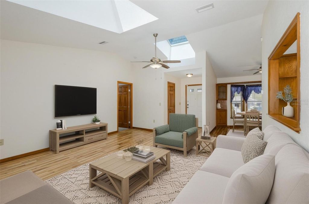 Image 10 of property listing at 9474 DUNKIRK ROAD, Spring Hill, FL 34608