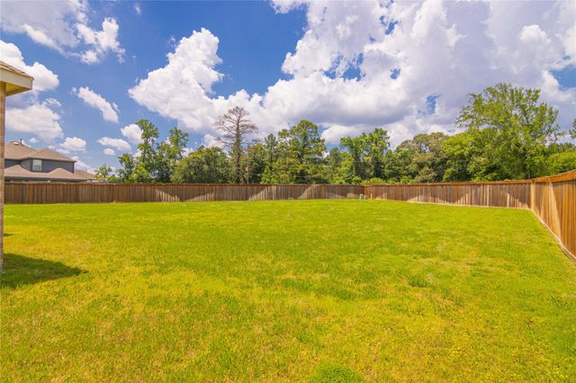7900 Spring Run Drive, Magnolia, TX 77354