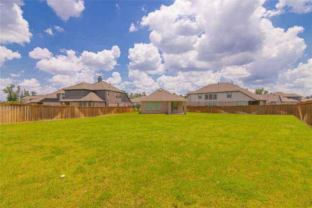 7900 Spring Run Drive, Magnolia, TX 77354