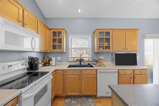 2812 29th Avenue SW, Cedar Rapids, IA 52404