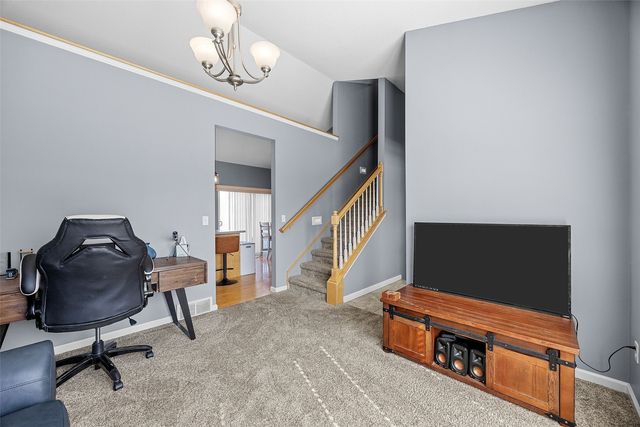 2812 29th Avenue SW, Cedar Rapids, IA 52404