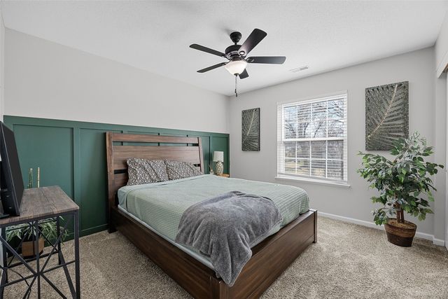 2812 29th Avenue SW, Cedar Rapids, IA 52404