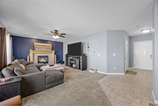 2812 29th Avenue SW, Cedar Rapids, IA 52404