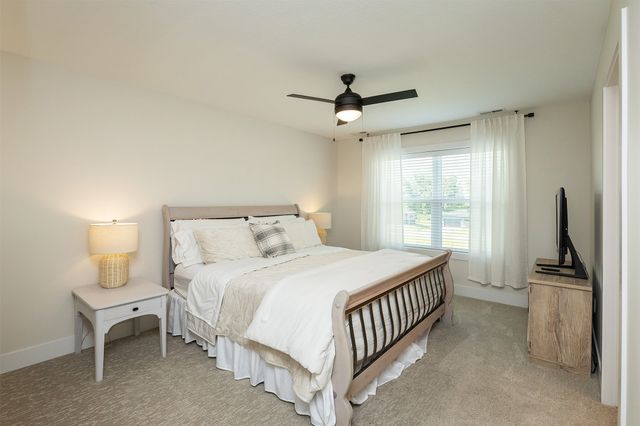 1012 W Aspen Ridge Circle, Polk City, IA 50226