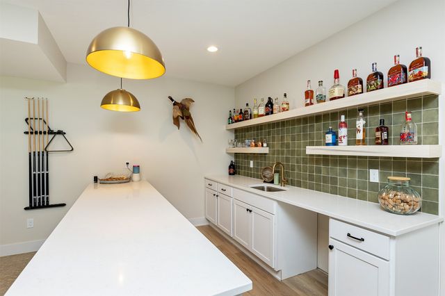 1012 W Aspen Ridge Circle, Polk City, IA 50226