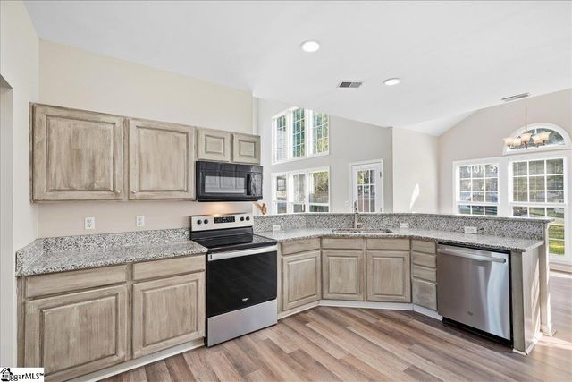 311 S Orchard Farms Avenue, Simpsonville, SC 29681
