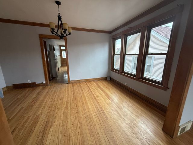 5217 W Cuyler Avenue 2E, Chicago, IL 60641