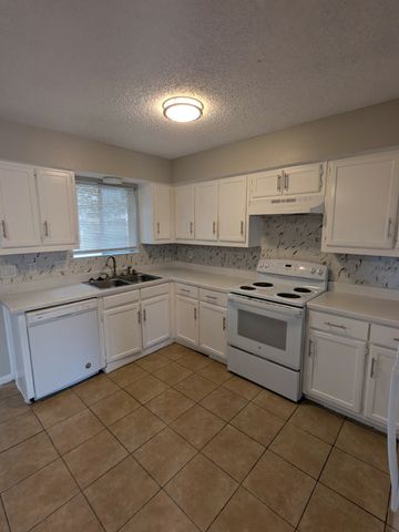 514 E Belt Line Road A1, Desoto, TX 75115